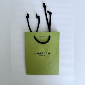 Rare Läderach Switzerland Green Gift Bag Rope Handles Floral Interior Boutique